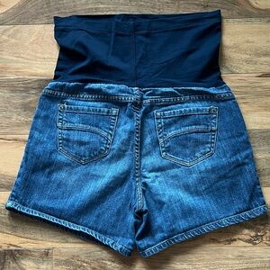 Liz Lange Maternity Denim Shorts Size M Stretch Over Belly Panel Blue Summer